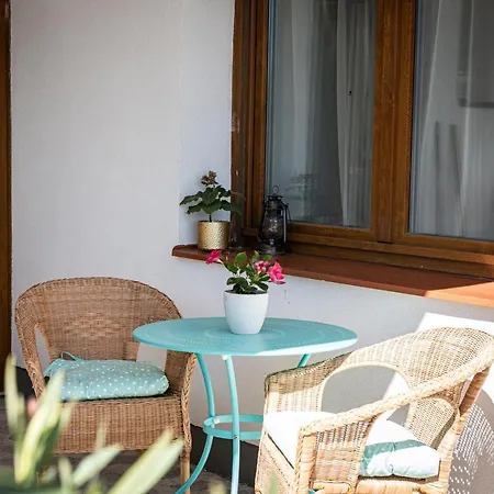 Szigligeti Mandula Kert Vendeghaz * Szigliget