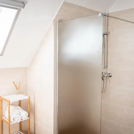 Apartament Szigligeti Mandula Kert Vendeghaz Szigliget