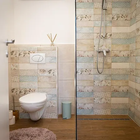 Szigligeti Mandula Kert Vendeghaz Apartament