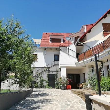 Szigligeti Mandula Kert Vendeghaz Apartament